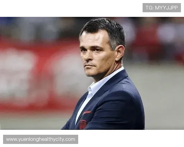 格鲁吉亚主帅萨尼奥尔