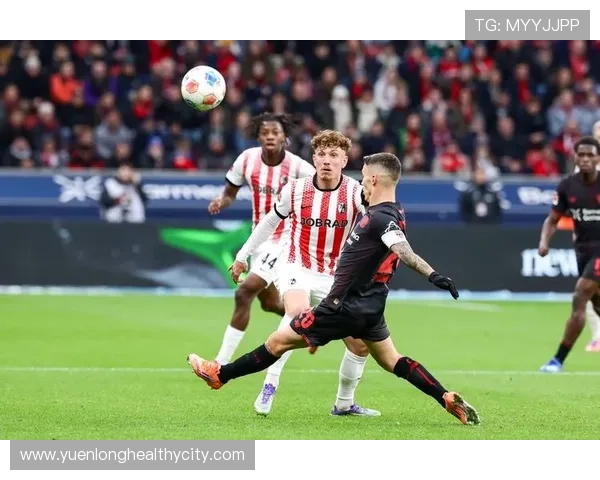 勒沃库森主帅战术风格解析：高位逼抢与快速转换成制胜关键