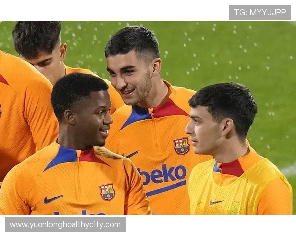 登贝莱与费兰·托雷斯的队内战术定位与角色适配性分析:风格差异与体系适配差距在哪? 登贝莱与费兰·托雷斯的队内战术定位与角色适配性分析:风格差异与体系适配差距在哪?